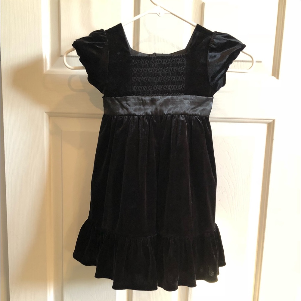 Old Navy black velvet formal dress